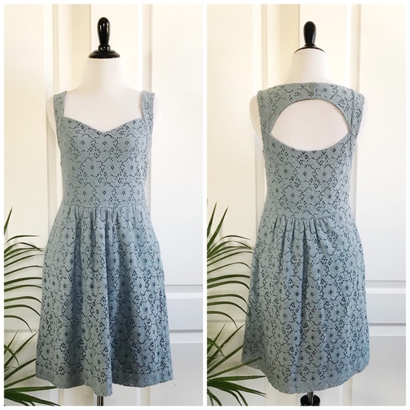 Anthropologie Dresses & Skirts - Anthropologie Silverfield Sweetheart Eyelet Dress